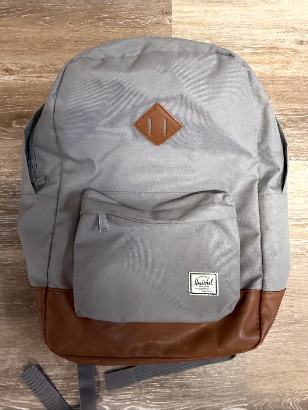 HERSCHEL SUPPLY CO. HERITAGE Unisex Gray/Saddle Brown Backpack